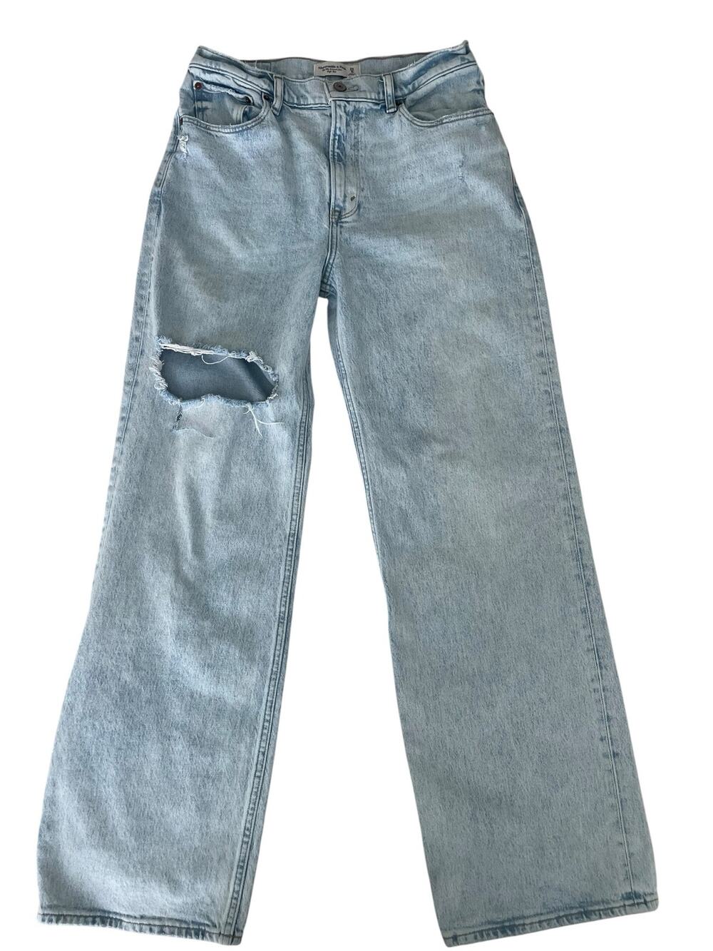 Abercrombie & Fitch The '90s Relaxed High Rise Distressed Jeans Size 8